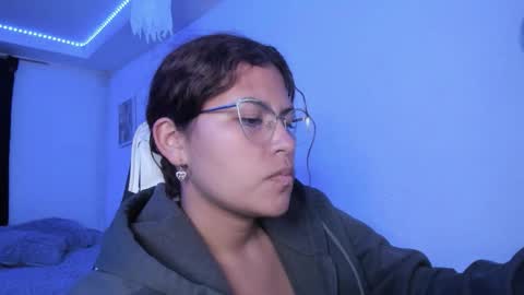  Lady  online show from October 20, 2025, 2:45 am