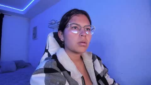  Lady  online show from February 16, 2026, 1:46 am