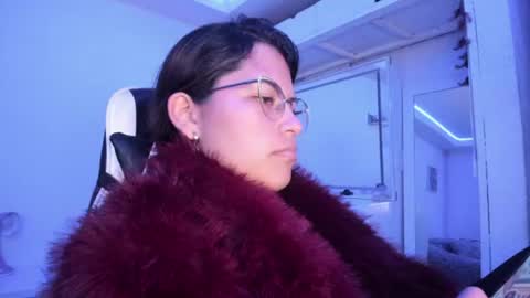  Lady  online show from June 9, 2026, 2:01 am
