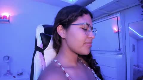  Lady  online show from June 17, 2026, 3:09 am