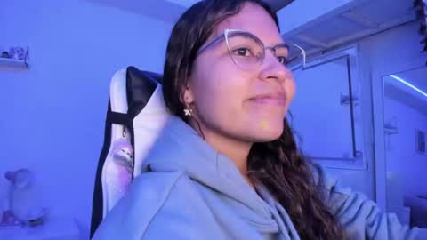  Lady  online show from June 23, 2026, 3:04 am