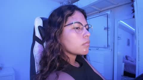  Lady  online show from June 24, 2026, 3:27 am