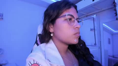  Lady  online show from June 25, 2026, 5:56 am