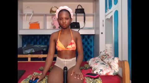 ladydiva69 online show from April 27, 2026, 10:57 am