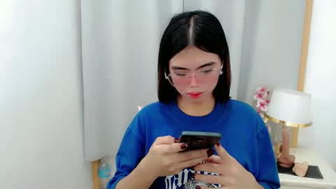 ladyfucker_ online show from September 29, 2025, 10:20 am