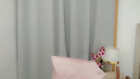 ladyfucker_ online show from October 5, 2025, 12:20 am