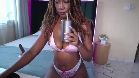 Snapshot of ladyhotpot chatting on March 20, 2026, 9:03 am ladyhotpot online show from March 20, 2026, 9:03 am