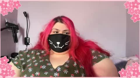 ladykitsunebig online show from May 9, 2026, 12:21 pm