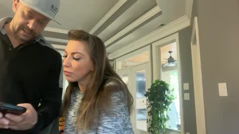 Snapshot of ladylorreign chatting on October 14, 2025, 2:07 pm ladylorreign online show from October 14, 2025, 2:07 pm