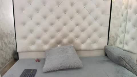 LadyMiaX online show from July 20, 2026, 3:54 am