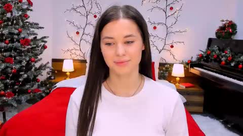 Amelia online show from December 26, 2024, 2:27 pm