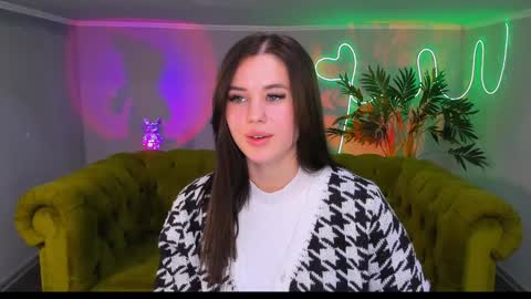 Amelia online show from January 28, 2025, 6:28 pm