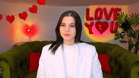 Amelia online show from February 12, 2025, 7:45 pm