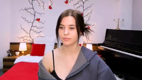 Amelia online show from February 26, 2025, 11:52 am