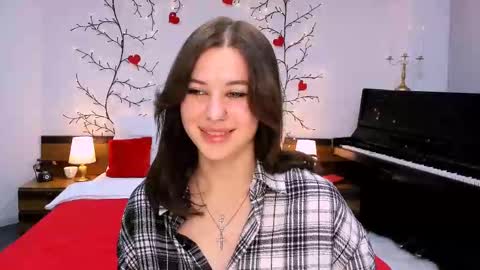 Amelia online show from March 7, 2025, 1:18 pm