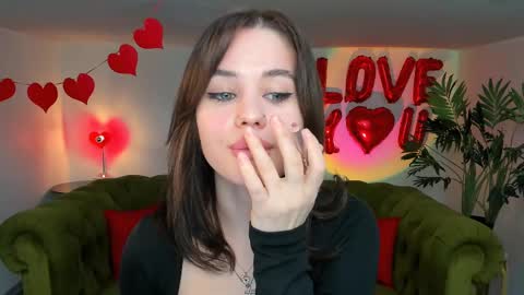 Amelia online show from March 8, 2025, 8:55 am