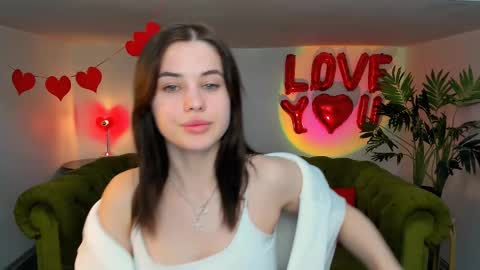 Amelia online show from March 9, 2025, 7:37 pm