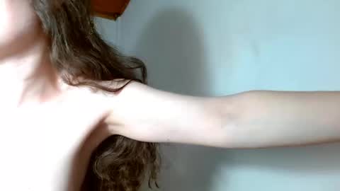 Lucia Fernanda online show from December 15, 2024, 6:18 am