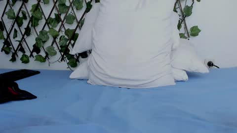 Snapshot of ladysexy_hot19 chatting on December 22, 2024, 3:00 am Ladysexy hot19  online show from December 22, 2024, 3:00 am