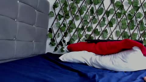 Snapshot of ladysexy_hot19 chatting on January 4, 2025, 11:54 am Ladysexy hot19  online show from January 4, 2025, 11:54 am