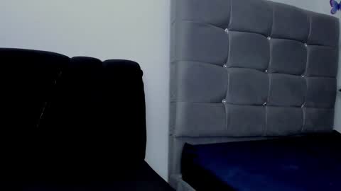 Snapshot of ladysexy_hot19 chatting on January 5, 2025, 8:43 am Ladysexy hot19  online show from January 5, 2025, 8:43 am