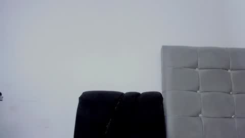 Snapshot of ladysexy_hot19 chatting on January 17, 2025, 2:08 am Ladysexy hot19  online show from January 17, 2025, 2:08 am