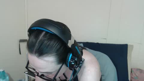 LadySlate online show from January 14, 2025, 3:43 am