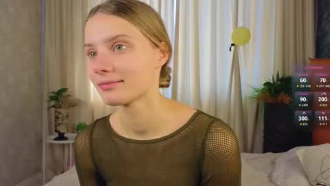 Snapshot of lafeti chatting on October 15, 2025, 6:46 am Lilia online show from October 15, 2025, 6:46 am