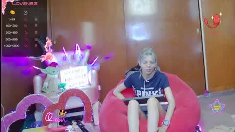 Skinnygirl online show from May 14, 2026, 2:18 am