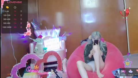 Skinnygirl online show from May 15, 2026, 11:01 pm