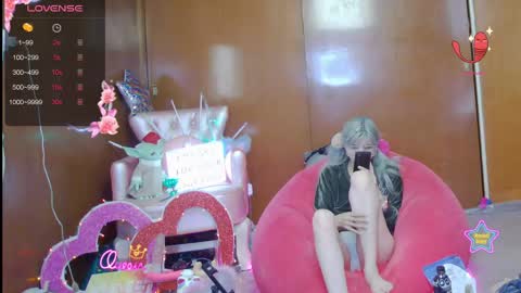 Skinnygirl online show from May 15, 2026, 11:45 pm
