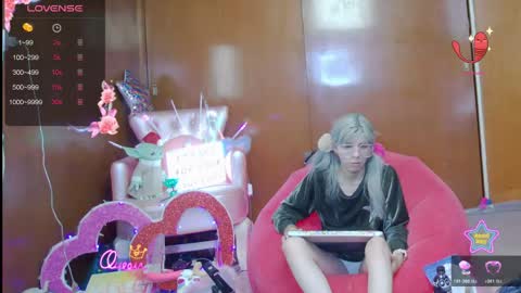 Skinnygirl online show from May 16, 2026, 12:40 am