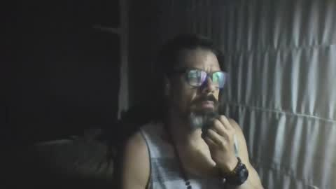 La Genova esta Dura beard boy male dick mastubate latinosexy latinohot latino glasses mature strong stronglegs online show from May 7, 2026, 2:28 am