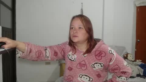 Snapshot of lahurent_weed420 chatting on September 30, 2025, 1:49 pm  paola and a guest lol    online show from September 30, 2025, 1:49 pm