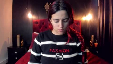 Laia  online show from February 7, 2026, 11:47 am