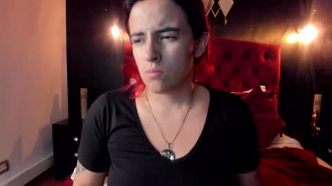 Laia  online show from February 11, 2026, 11:59 am