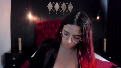 Laia  online show from April 29, 2026, 5:30 pm