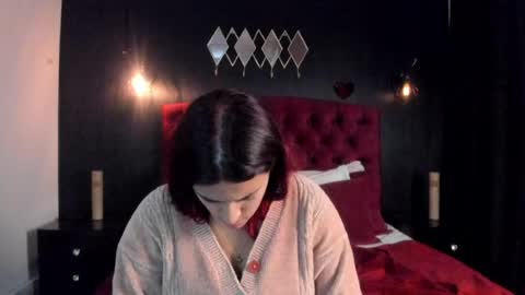 Snapshot of laia_jonees chatting on May 9, 2026, 10:42 am Laia online show from May 9, 2026, 10:42 am