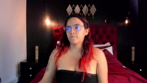 Snapshot of laia_jonees chatting on June 6, 2026, 11:59 am Laia online show from June 6, 2026, 11:59 am
