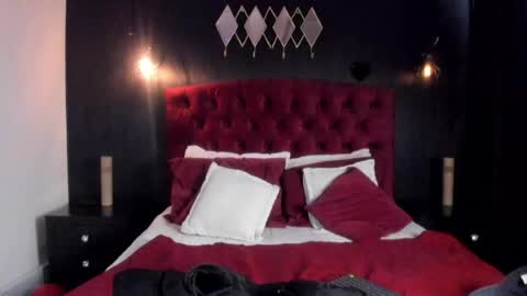 Snapshot of laia_jonees chatting on June 10, 2026, 12:15 pm Laia online show from June 10, 2026, 12:15 pm