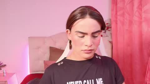 Snapshot of lailahdark chatting on October 4, 2025, 4:21 am Camila online show from October 4, 2025, 4:21 am