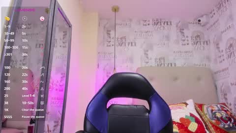   online show from December 12, 2024, 1:17 pm