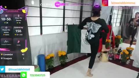 Snapshot of lainsaciableintensa chatting on October 25, 2025, 9:53 pm lainsaciableintensa online show from October 25, 2025, 9:53 pm