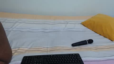 Snapshot of lakeeza chatting on September 27, 2025, 11:37 am ANNIE online show from September 27, 2025, 11:37 am