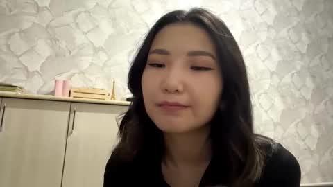 Luna online show from September 13, 2025, 3:45 pm