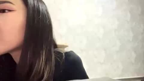 Snapshot of lakeishatimber chatting on October 5, 2025, 3:10 pm Luna online show from October 5, 2025, 3:10 pm