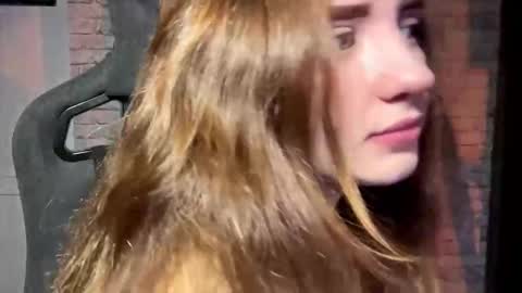 Snapshot of lakeishatimber chatting on October 28, 2025, 5:33 am Luna online show from October 28, 2025, 5:33 am