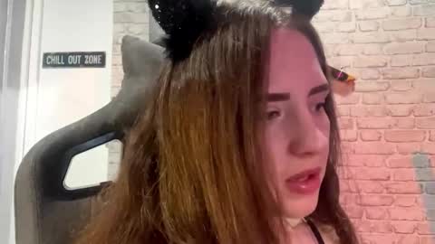 Snapshot of lakeishatimber chatting on October 31, 2025, 6:14 am Luna online show from October 31, 2025, 6:14 am