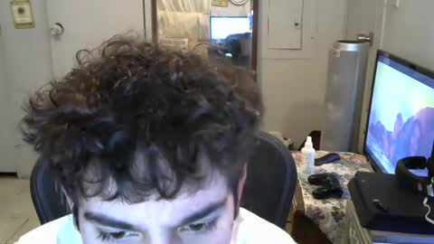 Carlosss online show from December 17, 2024, 9:17 am
