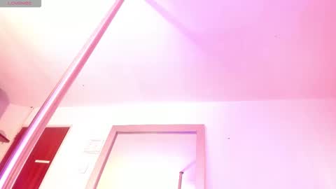 lala_demon online show from March 21, 2026, 1:26 pm